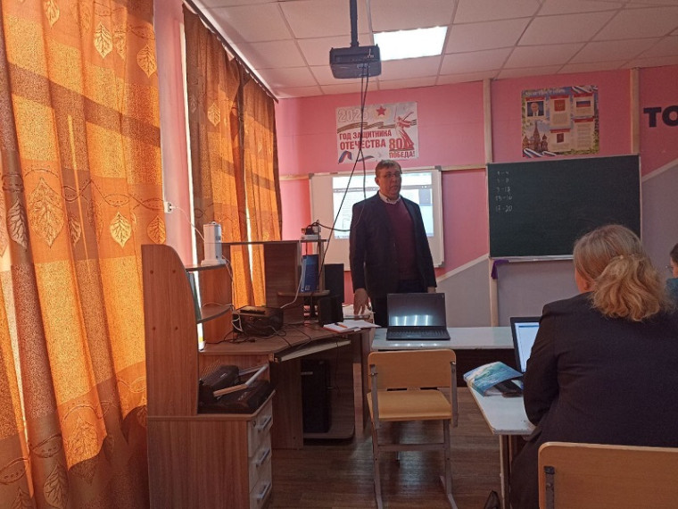 Мастер-класс "Задачи на программирование в ОГЭ" на заседание РМО.